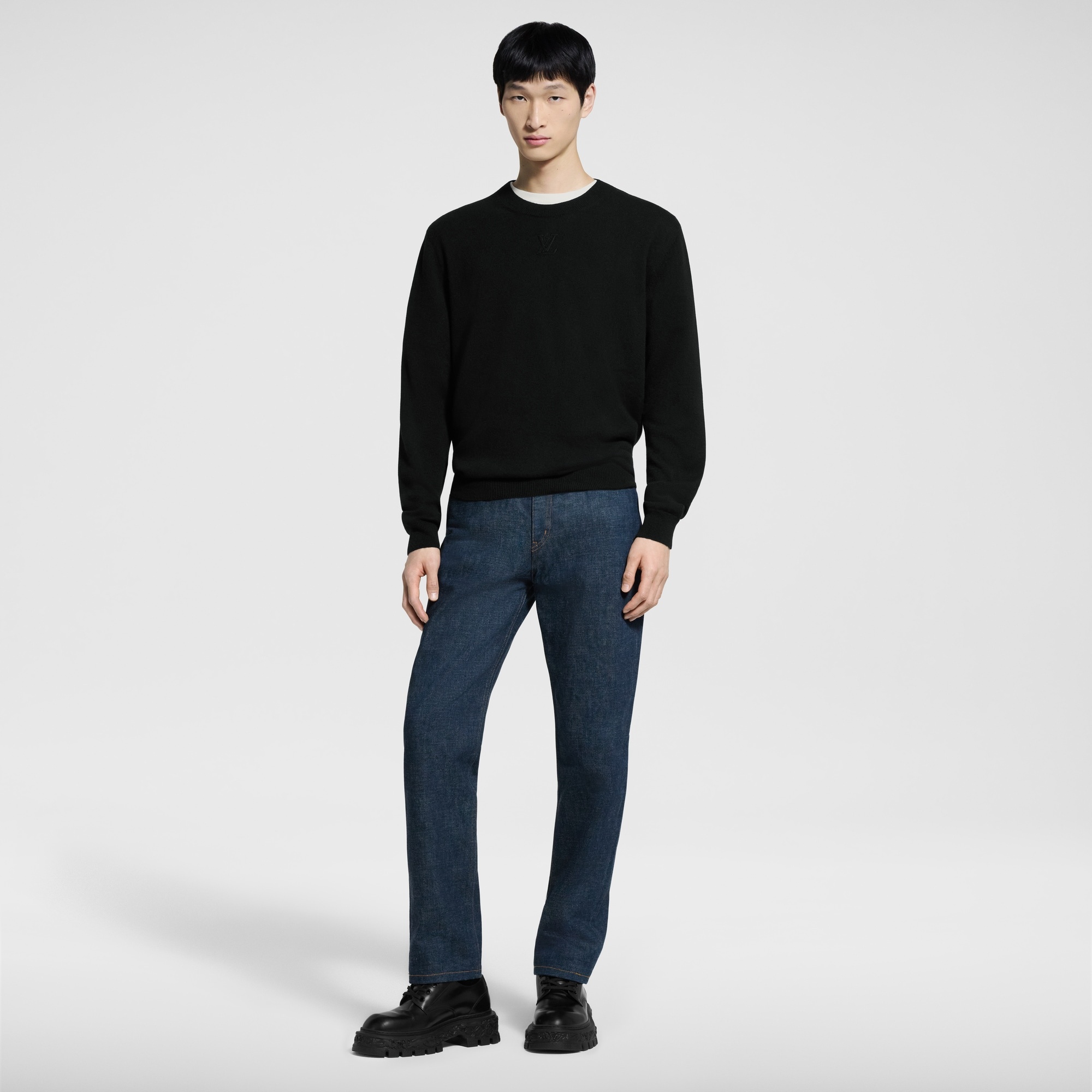 LVSE LV Embossed Crewneck - 4