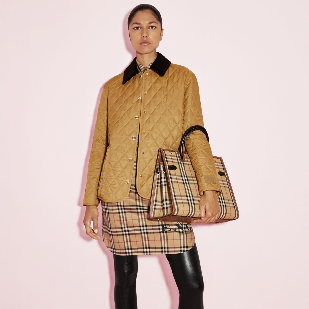 Medium Vintage Check Two-handle Title Bag - 10