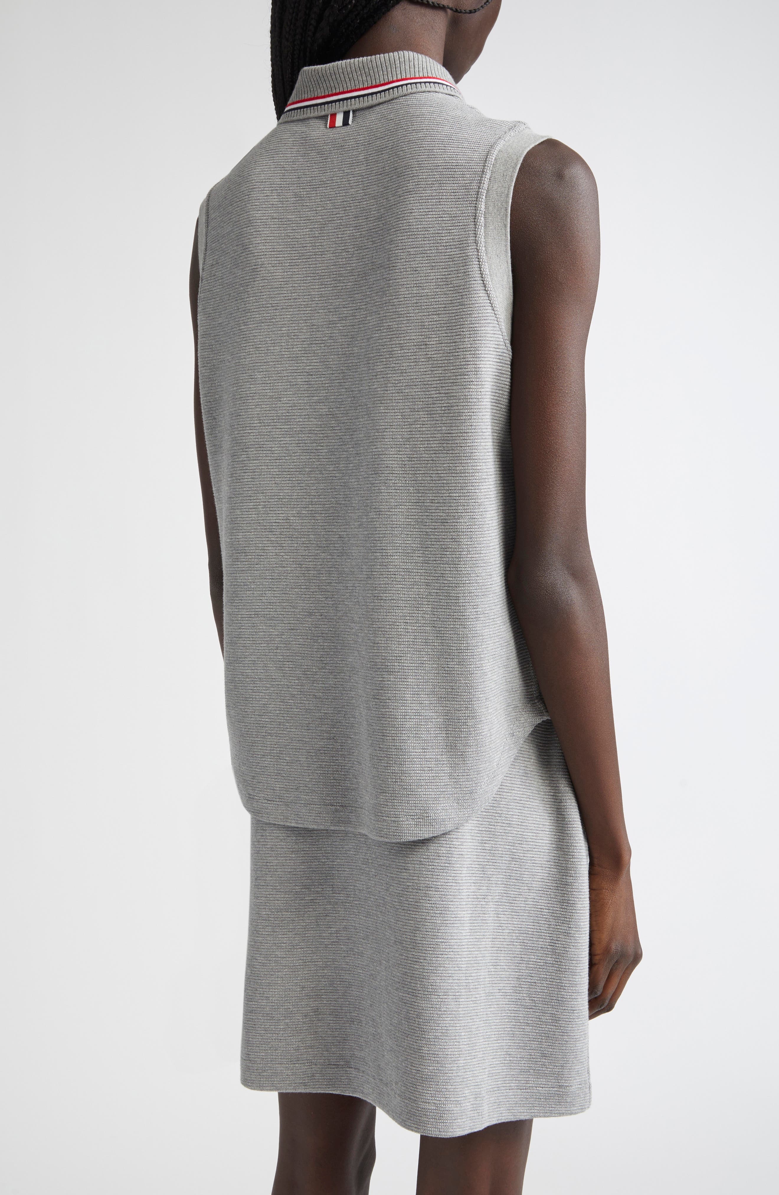 Thom Browne Cotton & Silk Sleeveless Button-Up Shirt in Light Grey at Nordstrom - 3