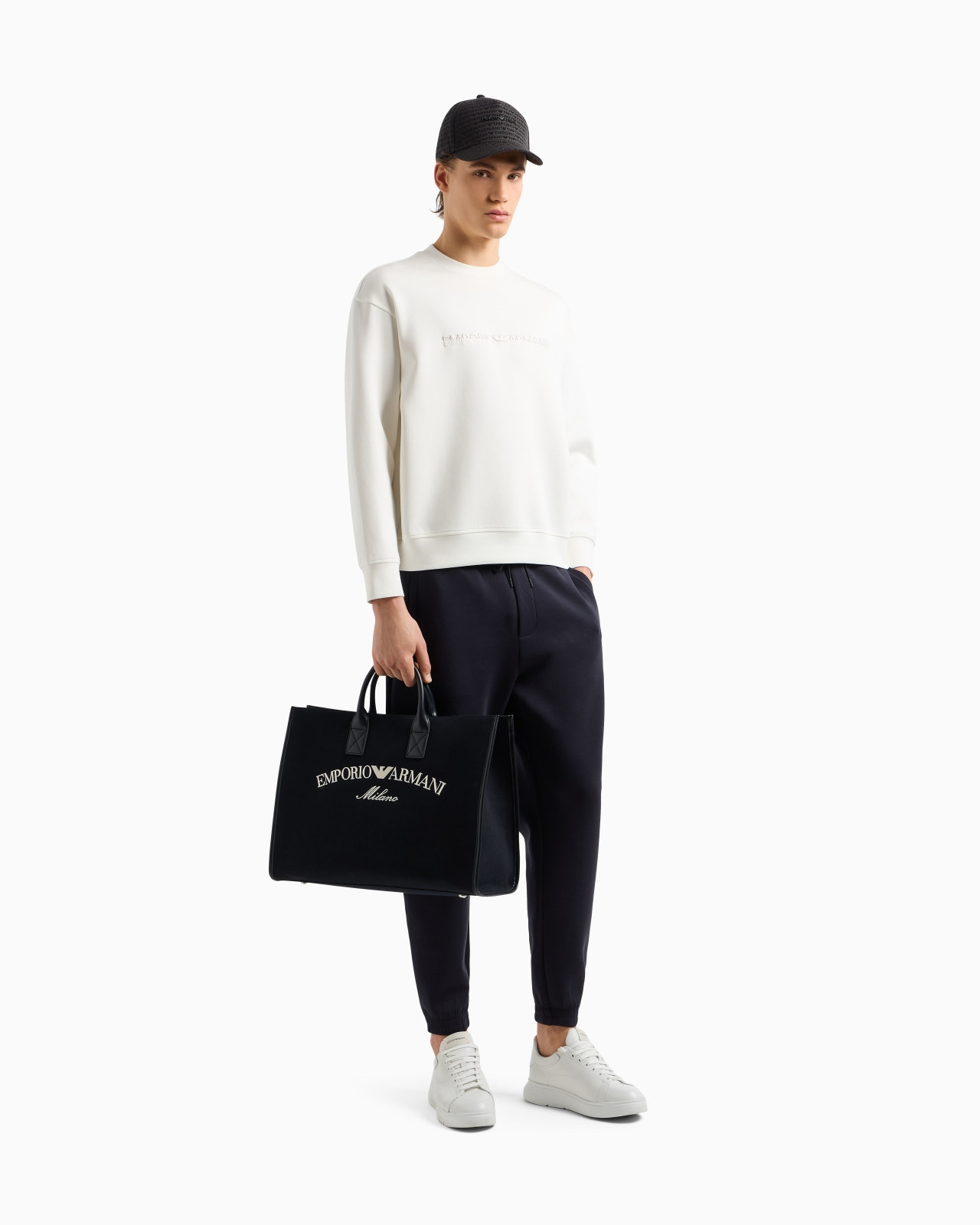 DOUBLE-JERSEY SWEATSHIRT WITH EMBOSSED EMBROIDERED LOGO - 2