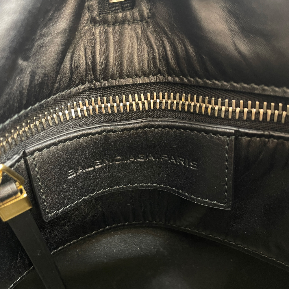 Balenciaga beige two-tone crossbody bag - 9