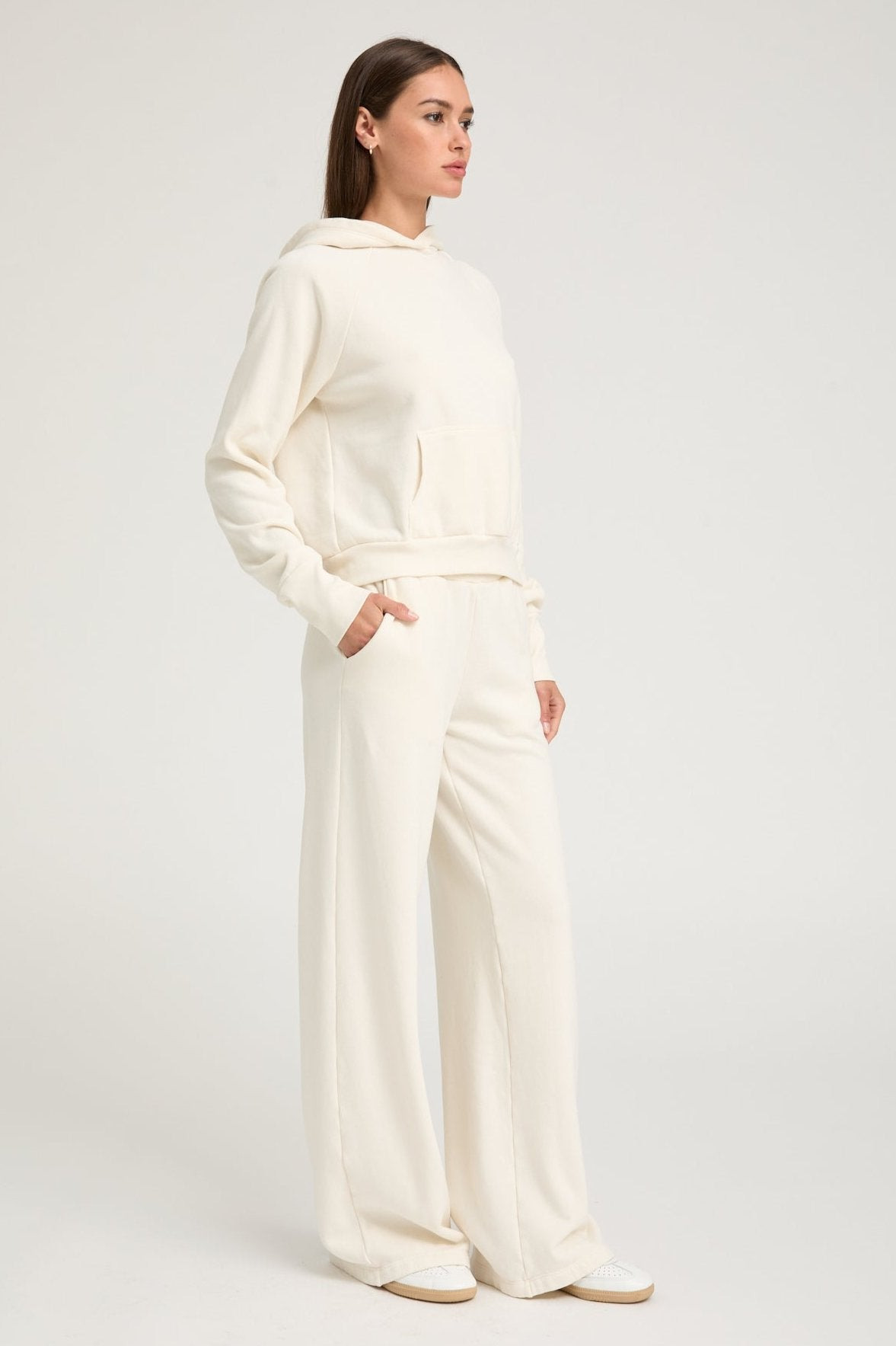 CREME SHRUNKEN HOODIE - 2
