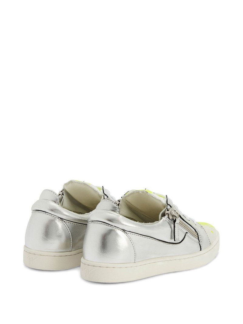 Nicki metallic sneakers 3