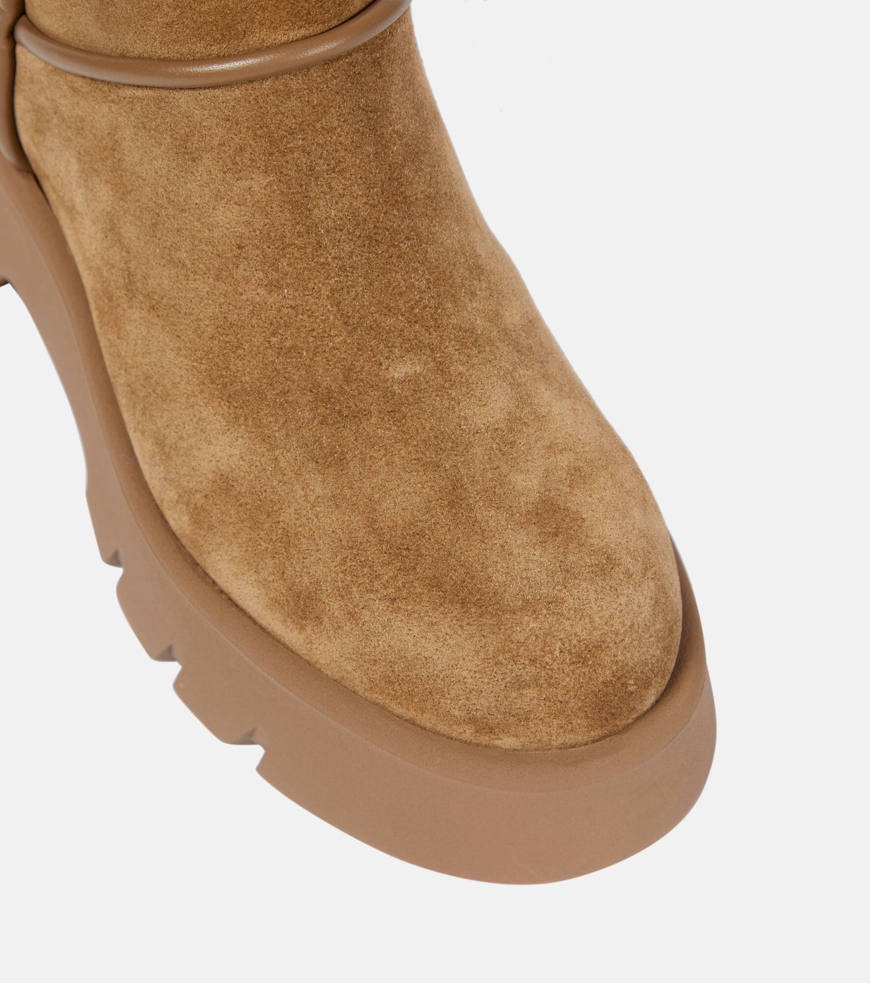 Shearling-lined suede ankle boots - 6