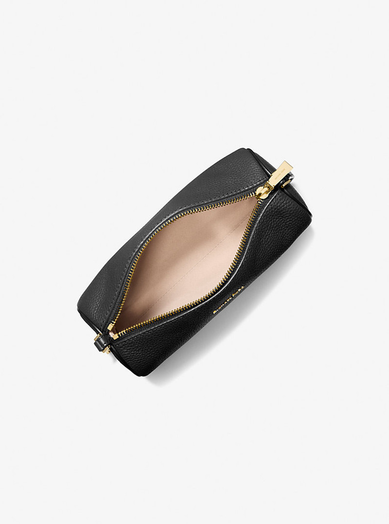 MICHAEL KORS Izzy Small Pebbled Leather Barrel Pochette outlook