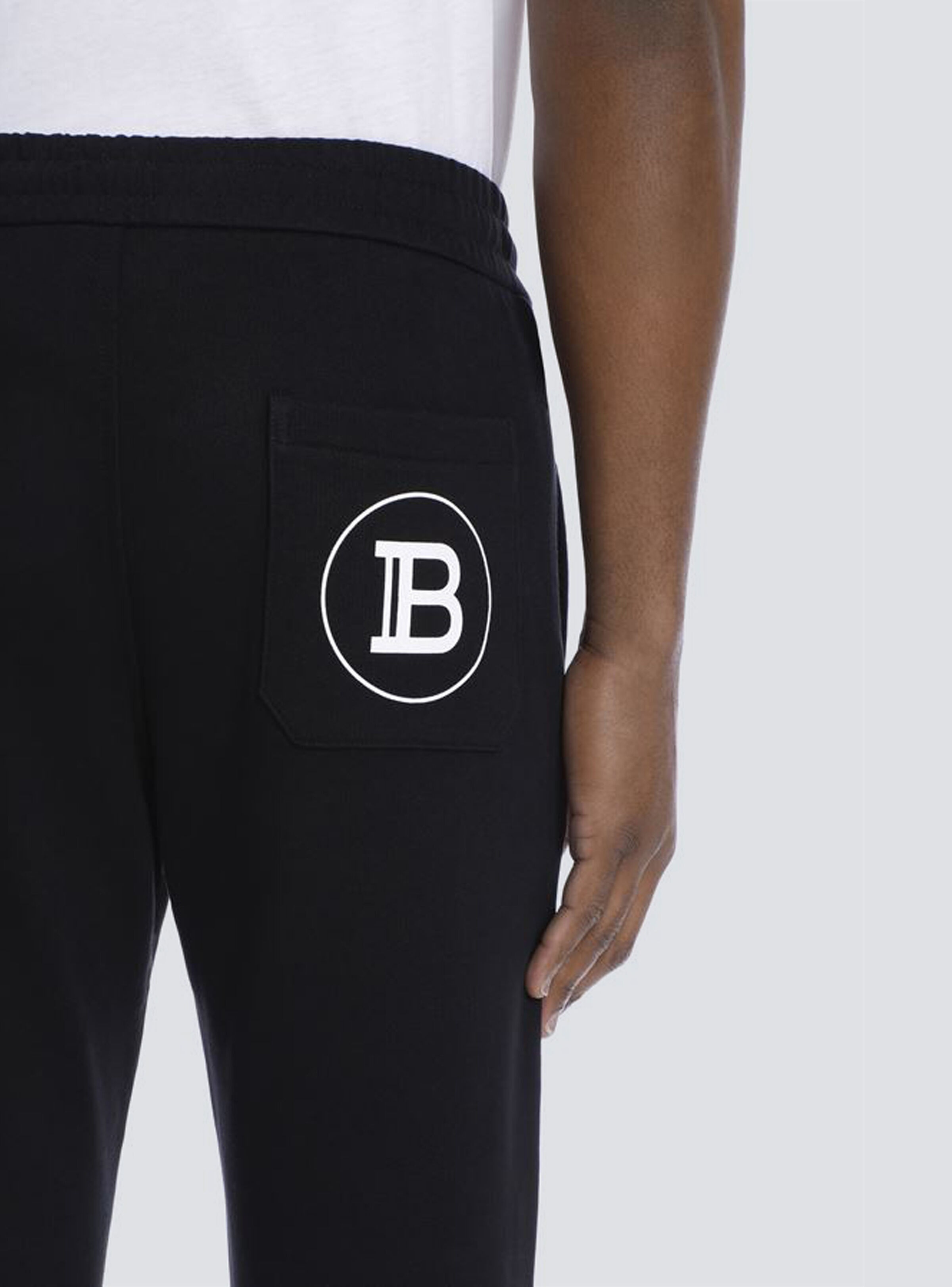 Cotton sweatpants with flocked Balmain Paris logo - 6