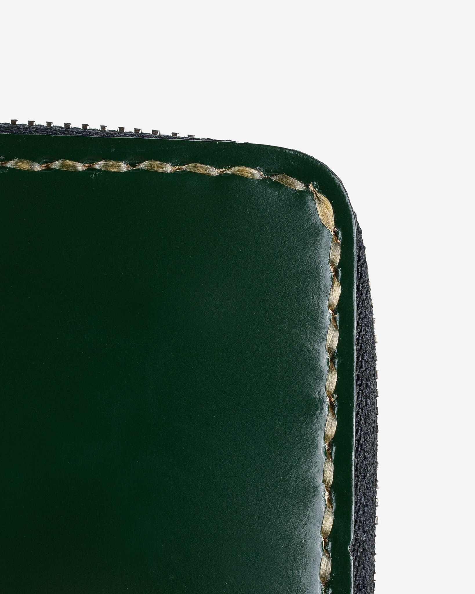 IHG-090-GRN Zip-Secured Shell Cordovan Wallet - Green - 6