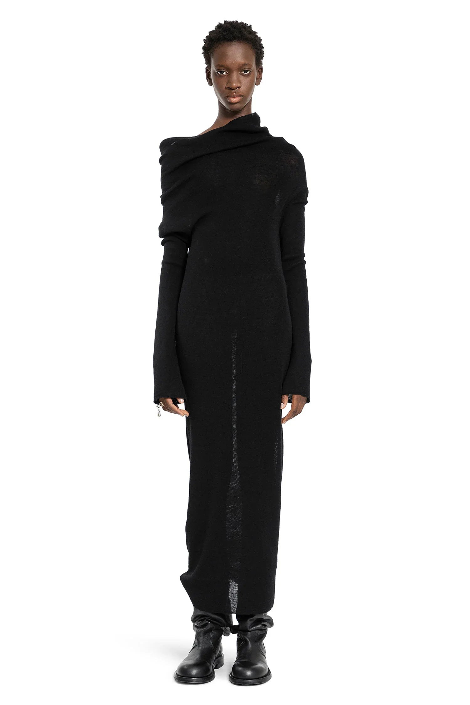 Barbro-Long-Dress-In-Ultralight-Crepe-Wool-Knit - 2