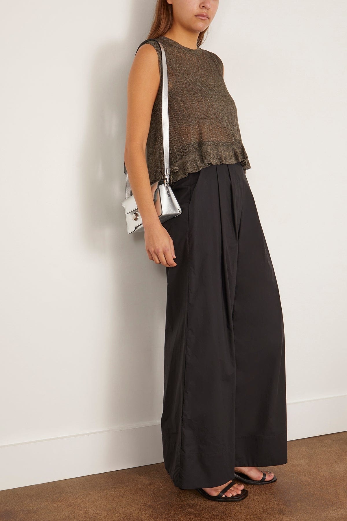 New Aires Top in Gunmetal - 2