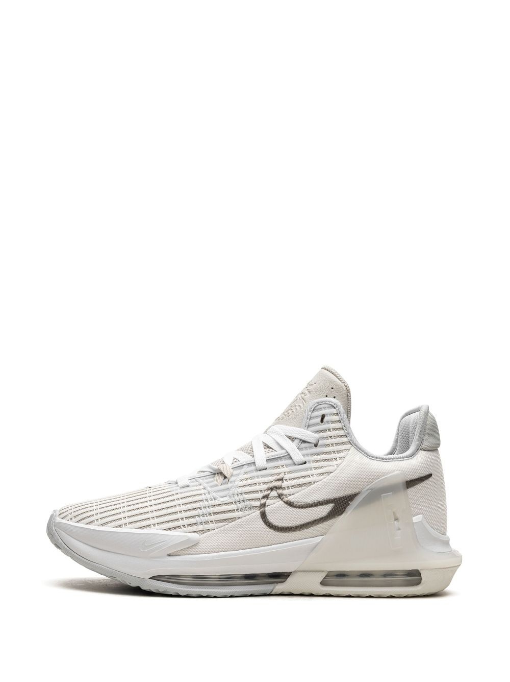 LeBron Witness 6 sneakers - 6
