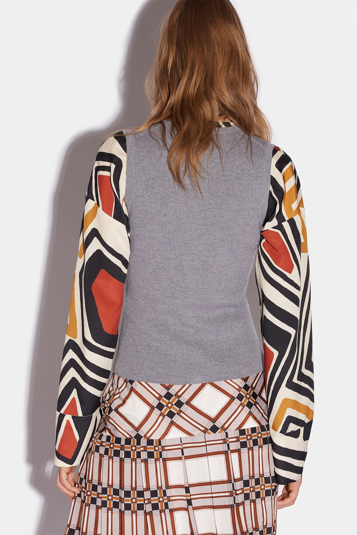 RIBBED SLEVELESS CARDIGAN - 2