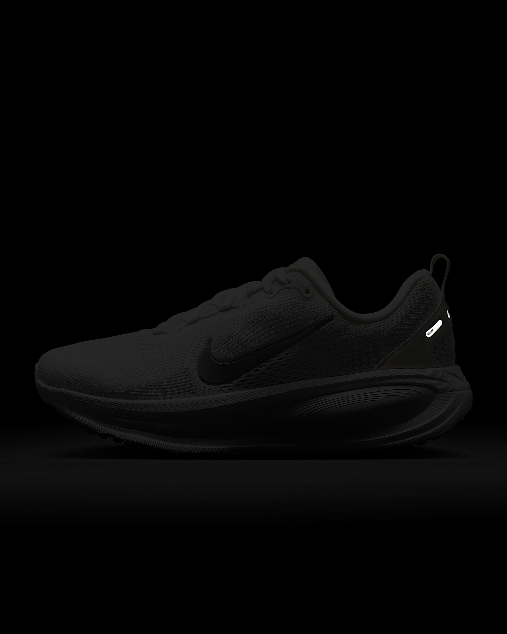 Nike Vomero 18 Women's Road Running Shoes - 10