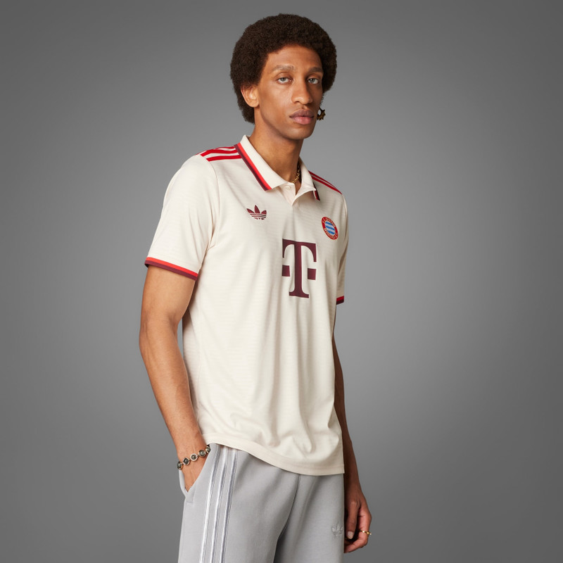adidas FC Bayern 24/25 Third Jersey outlook