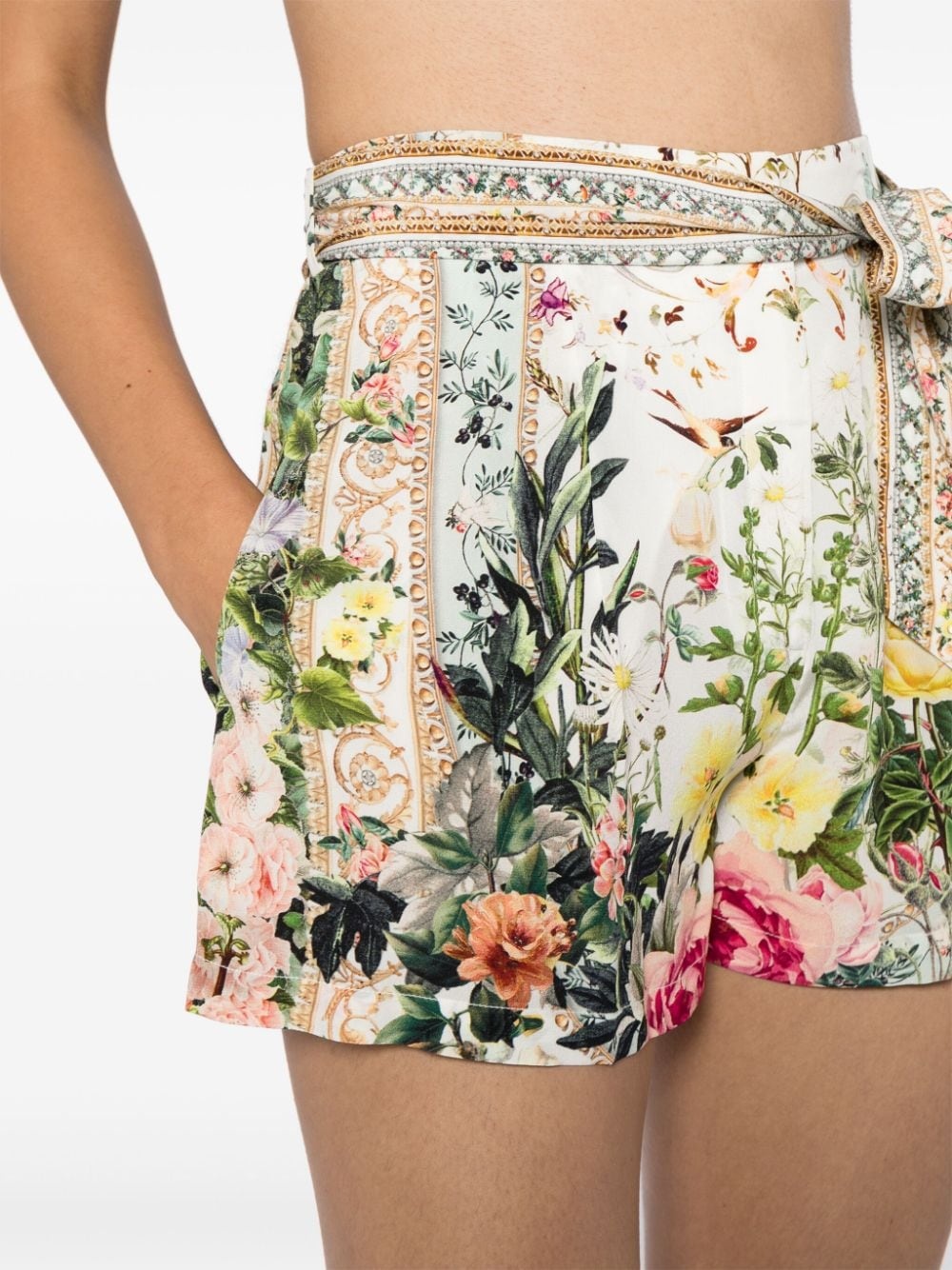Renaissance Romance-print silk shorts - 5