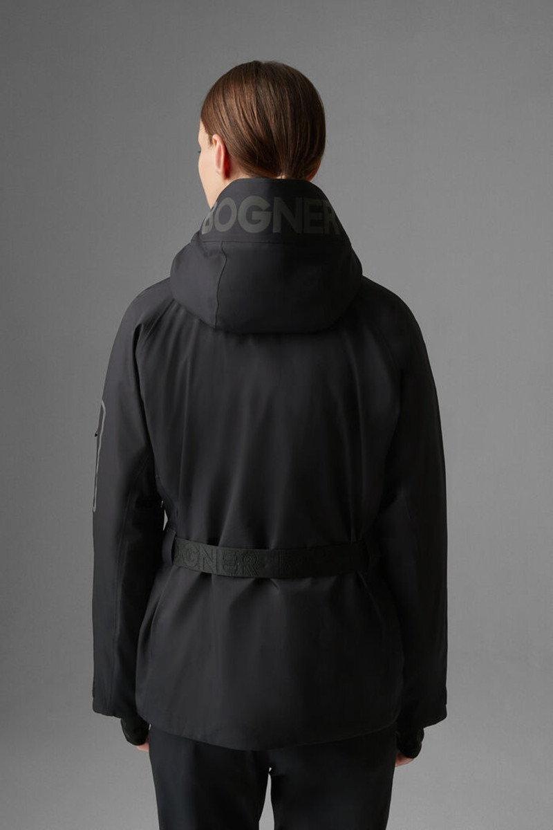 Eve Ski jacket in Black 3
