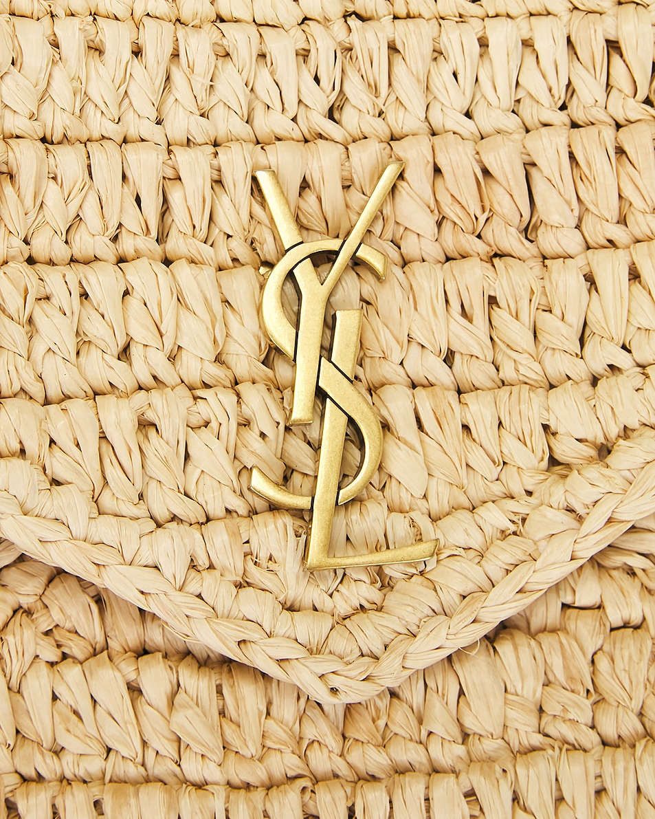 Small Pouch On Chain - 7