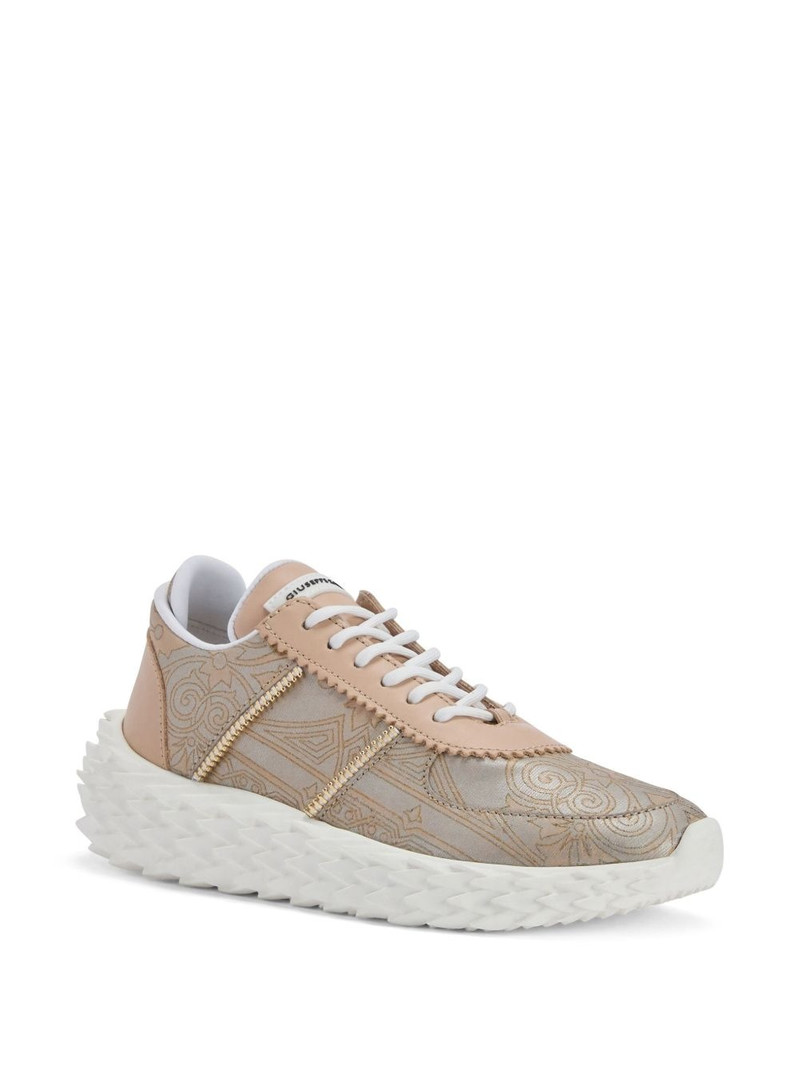 Giuseppe Zanotti Urchin sneakers outlook