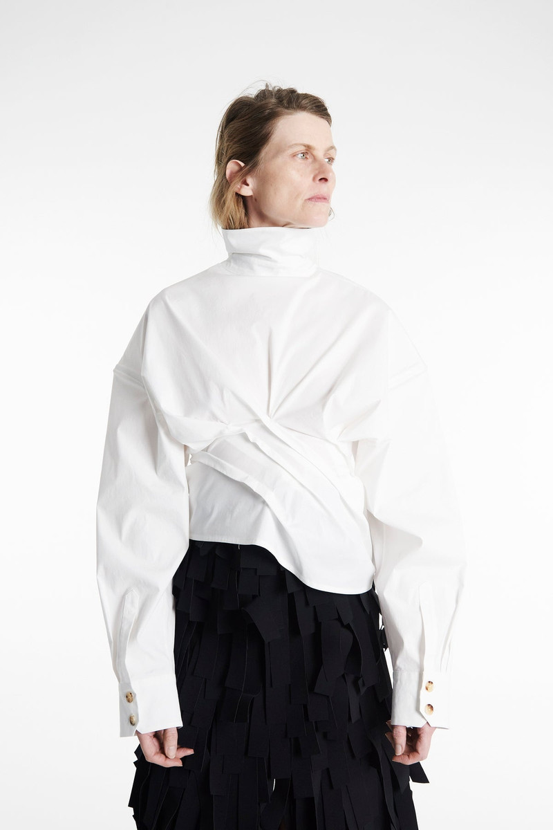 TWISTED SHIRT WHITE 7