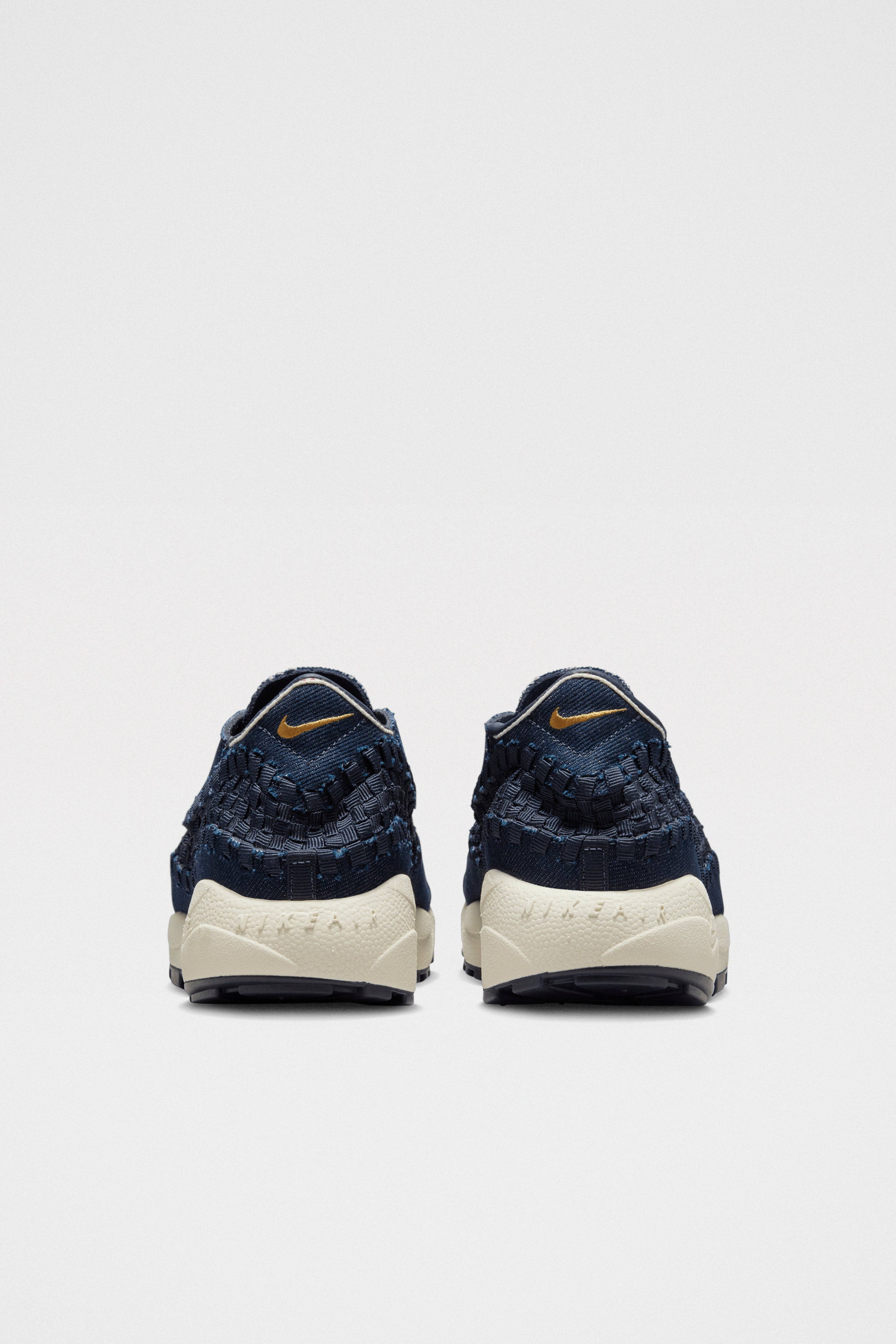 NIKE W'S AIR FOOTSCAPE WOVEN DENIM / WHEAT GOLD - 4