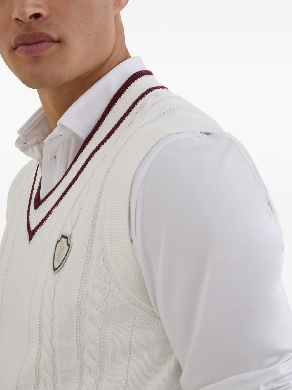 cable-knit V-neck vest - 6