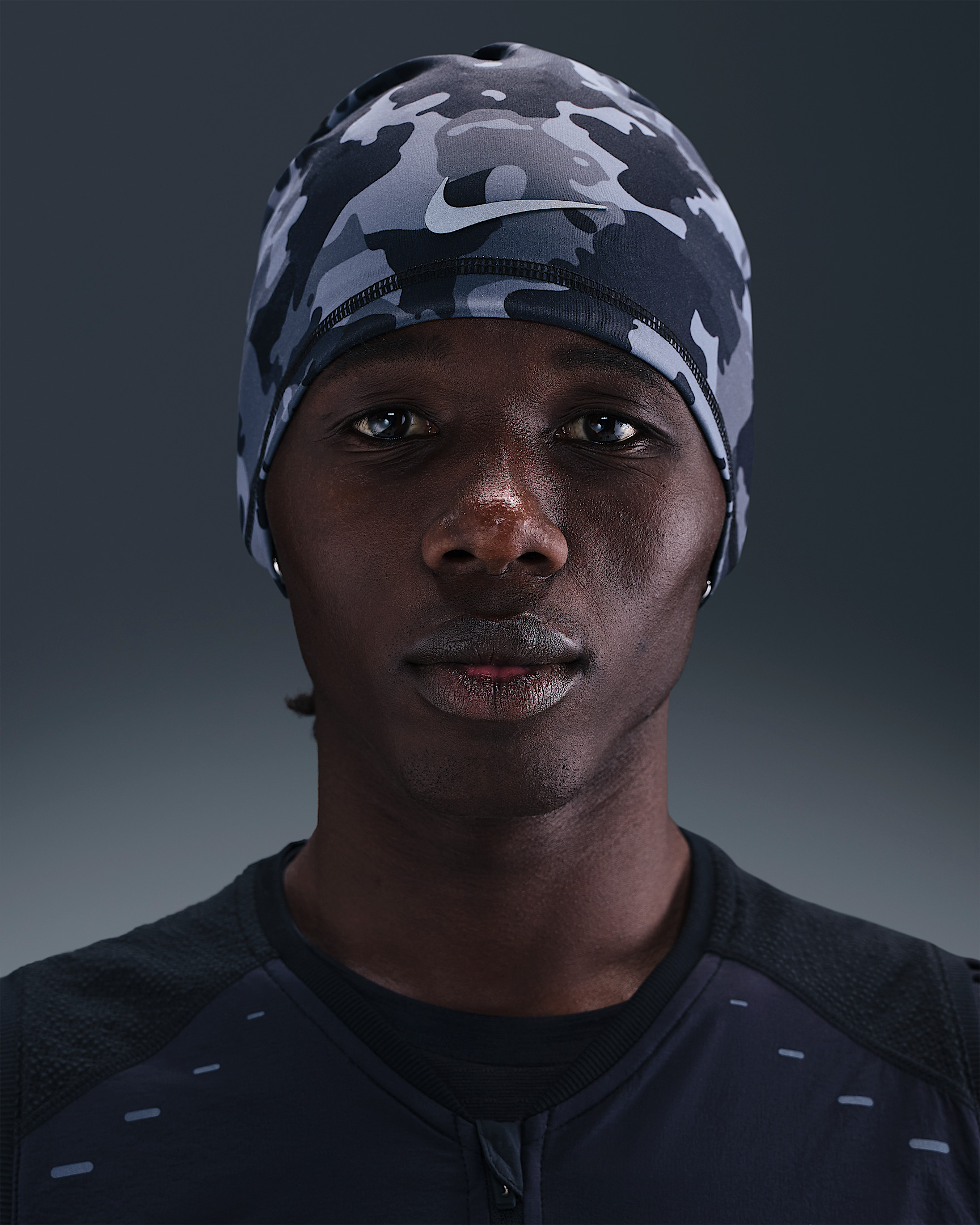 Nike Peak Dri-FIT Uncuffed Beanie - 1