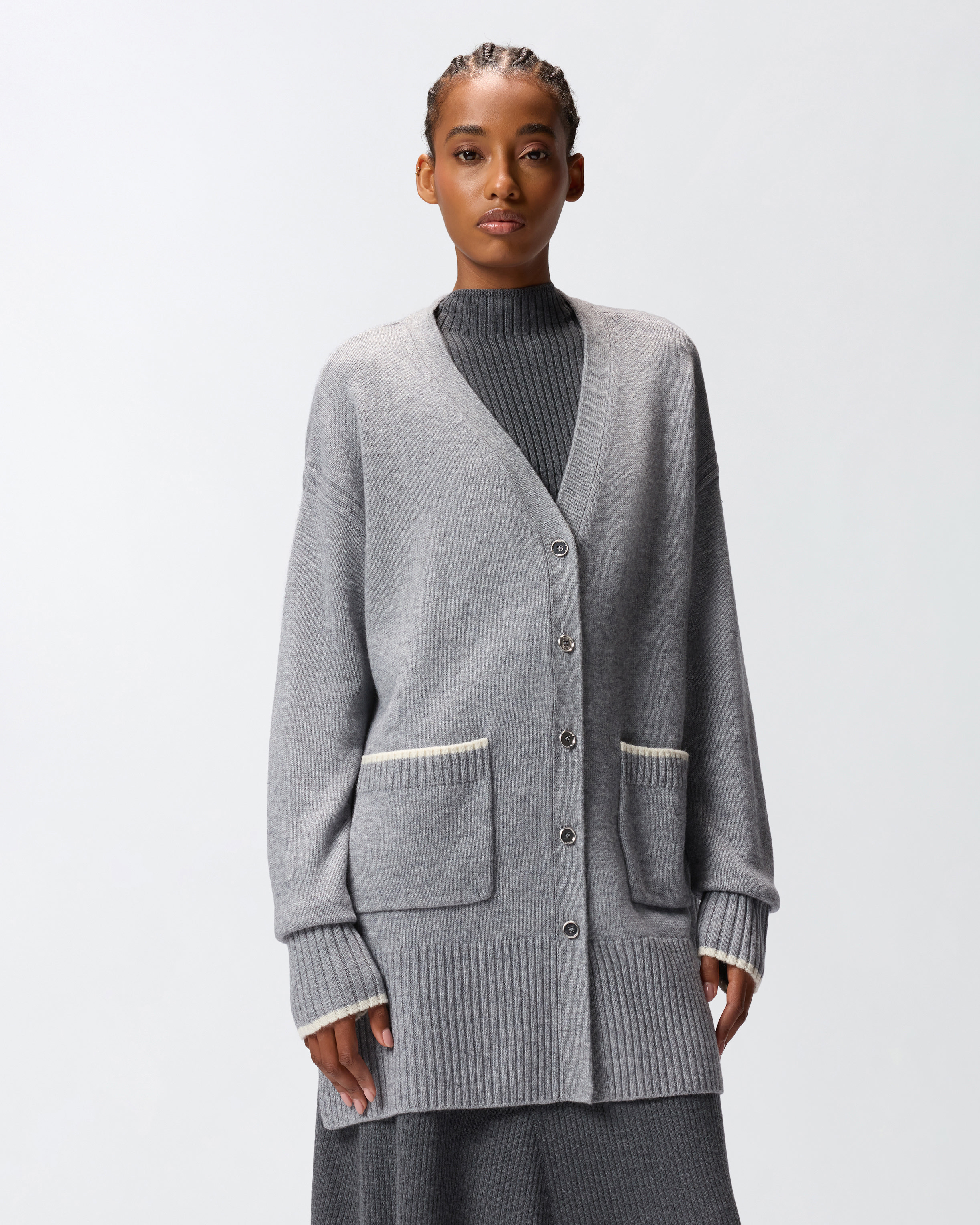 LONG V-NECK CARDIGAN - 2