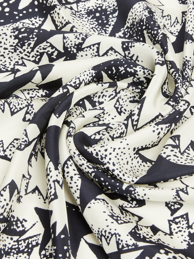 SIAM Printed silk scarf 3