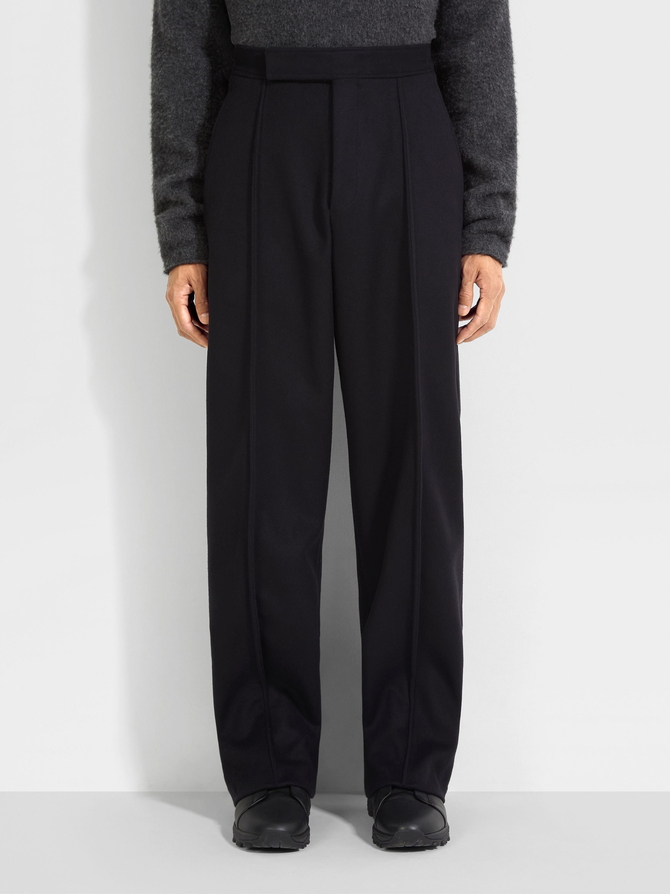 BLACK TROFEO™ CASHMERE PANTS - 5