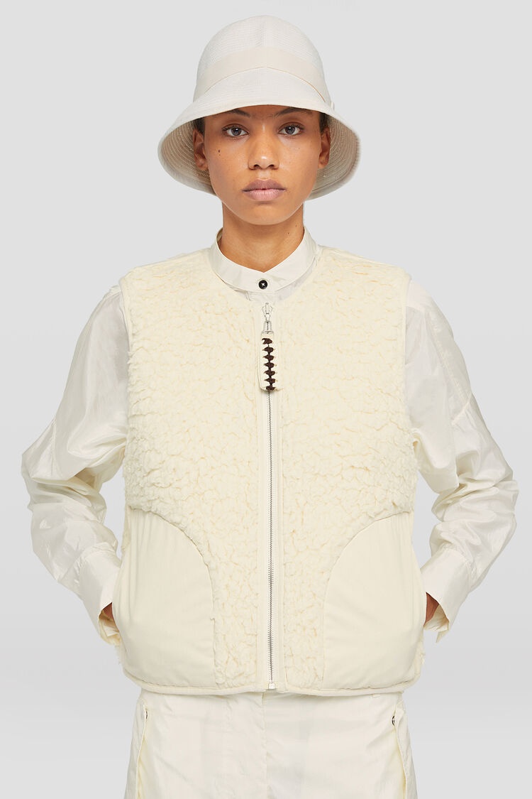Zipped Vest - 7