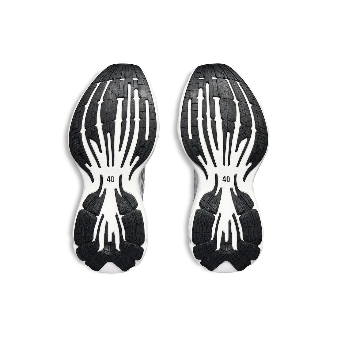 Women's Monday Shoe in White/black/grey - 7