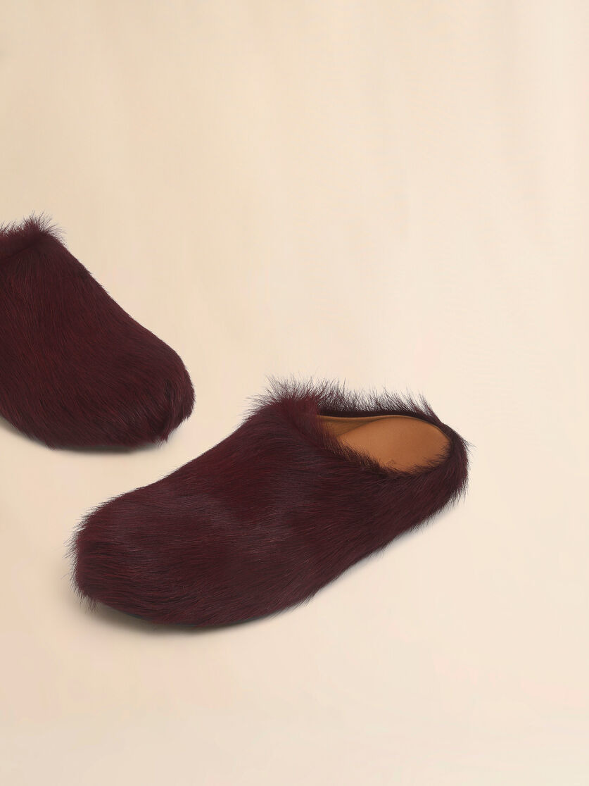 RED LONG HAIR CALFSKIN FUSSBETT SABOT - 5