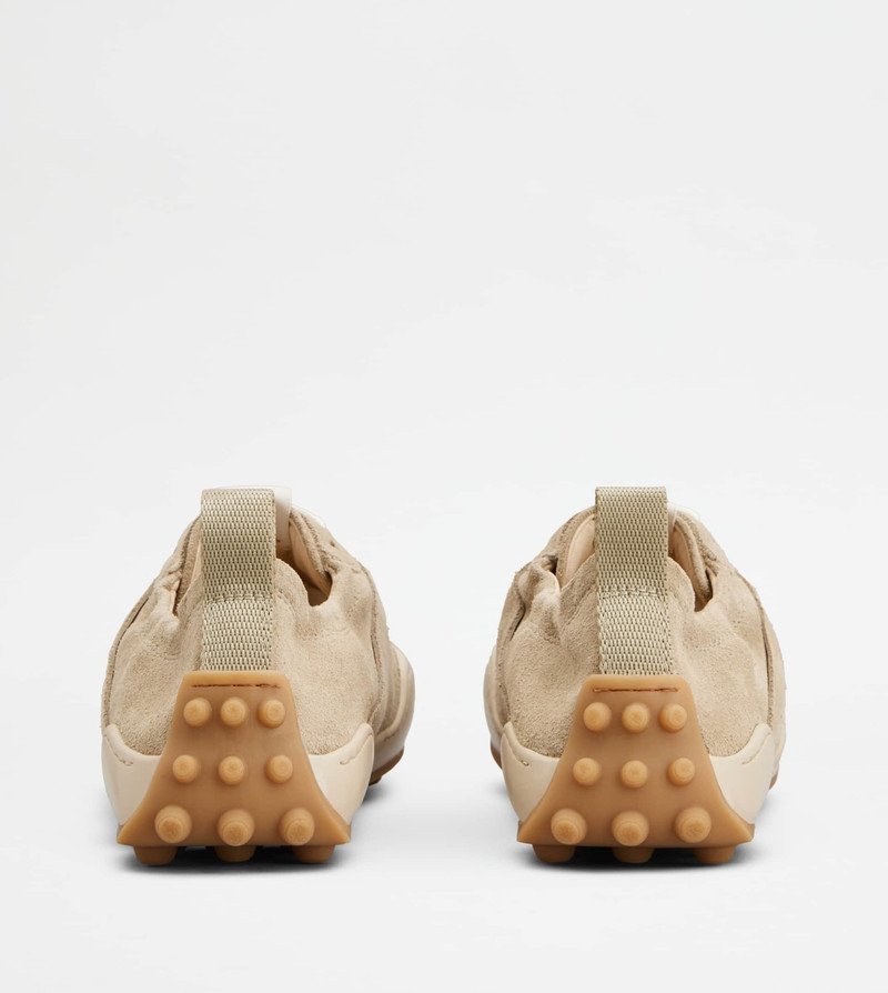 Tod's SNEAKERS IN SUEDE - BEIGE outlook