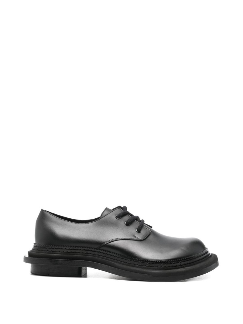 lace-up derby shoes 1