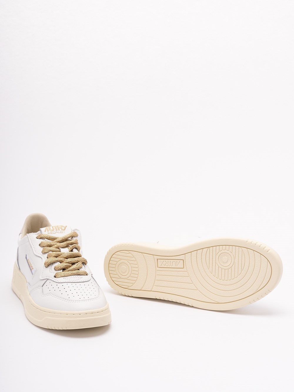 `Medalist` Low-Top Sneakers - 4