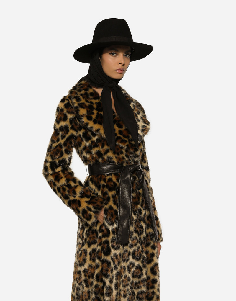 Long leopard-print faux fur coat 9
