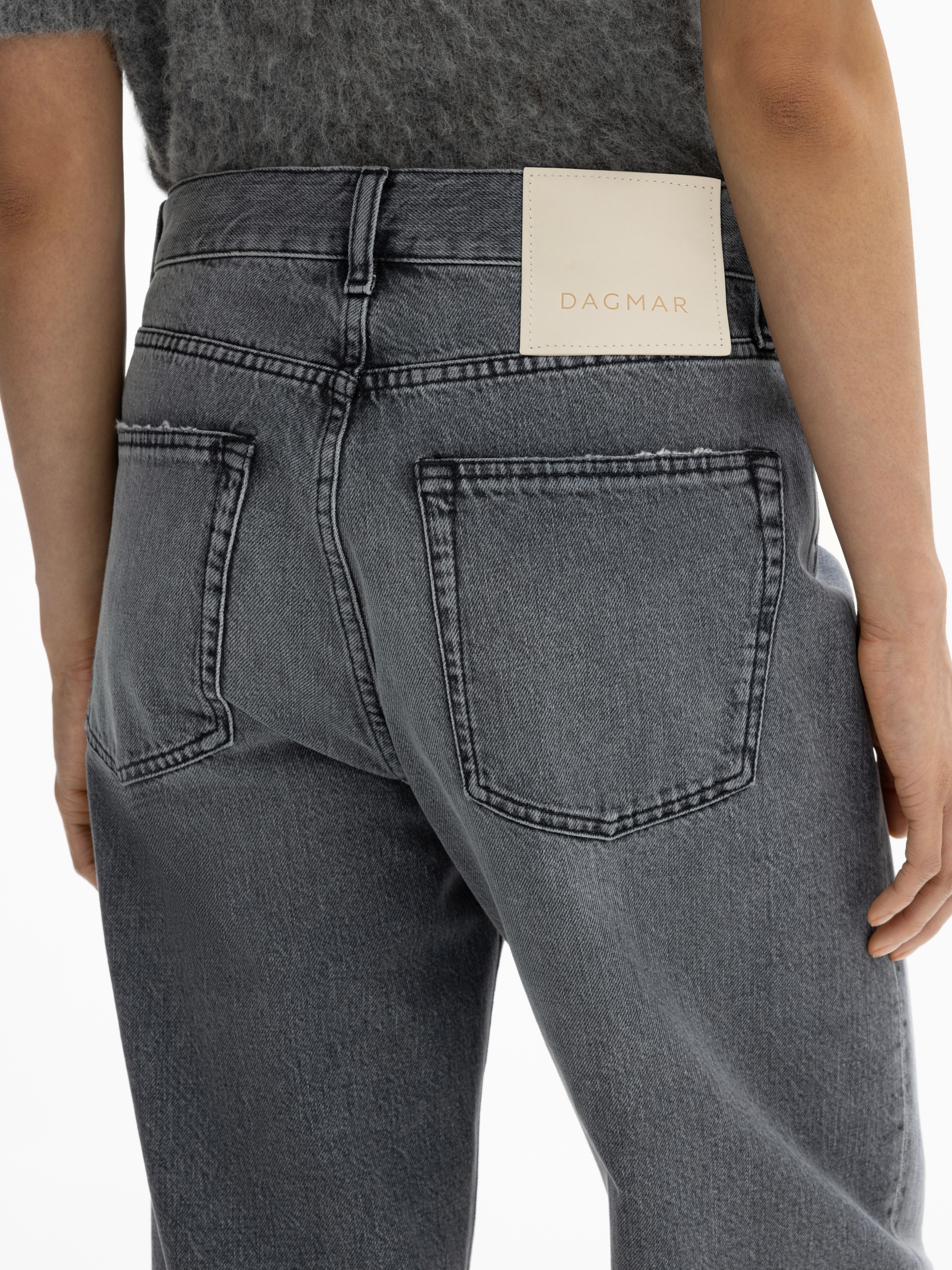 Loose fit denim - 6