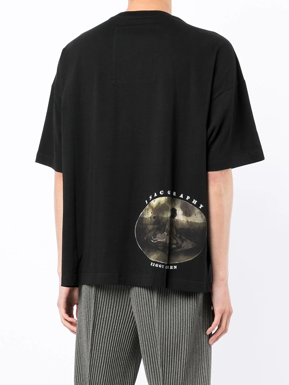 Oversized Double Graphic-print T-shirt - 4