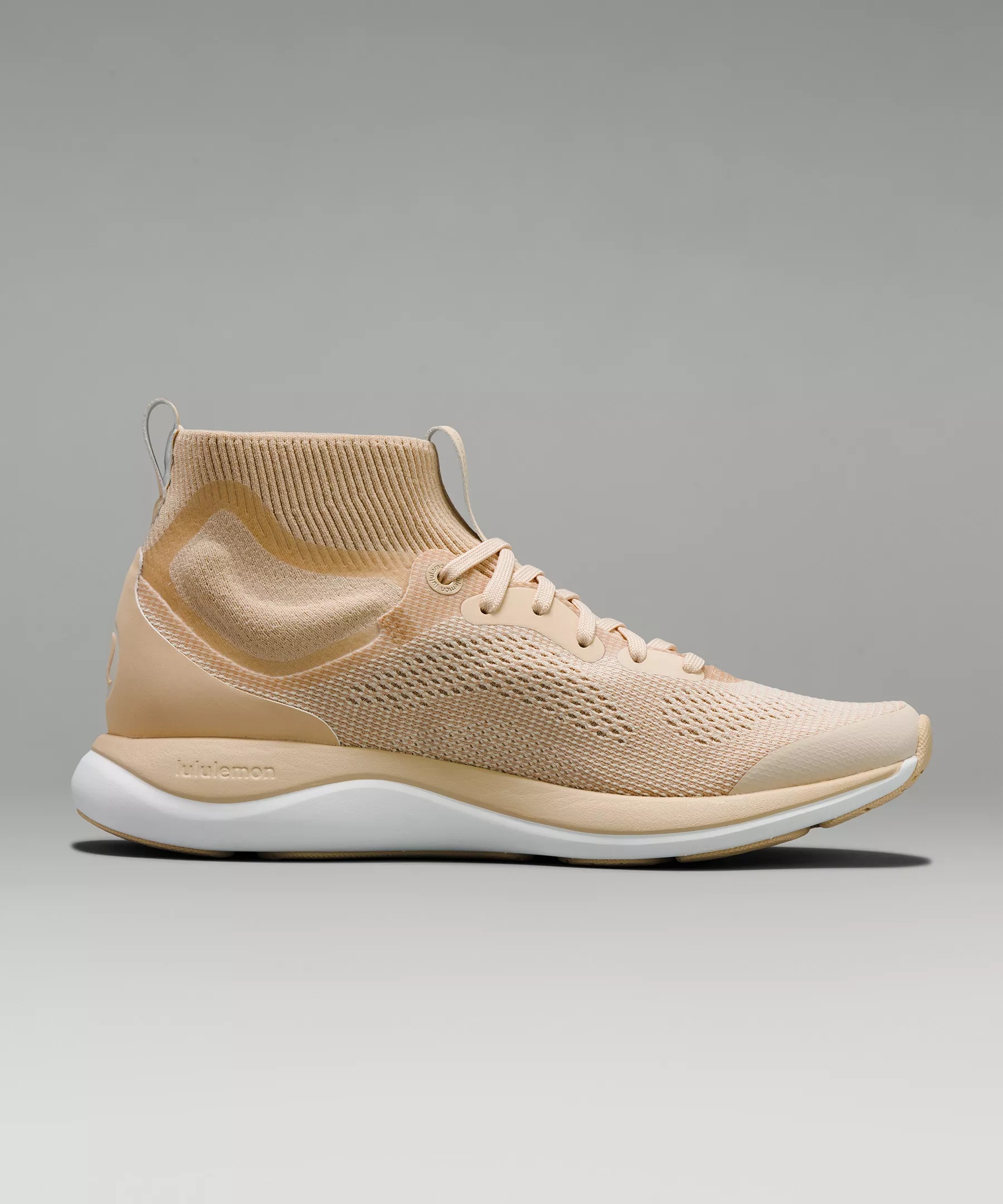Women's Chargefeel Mid Workout Shoe - 5