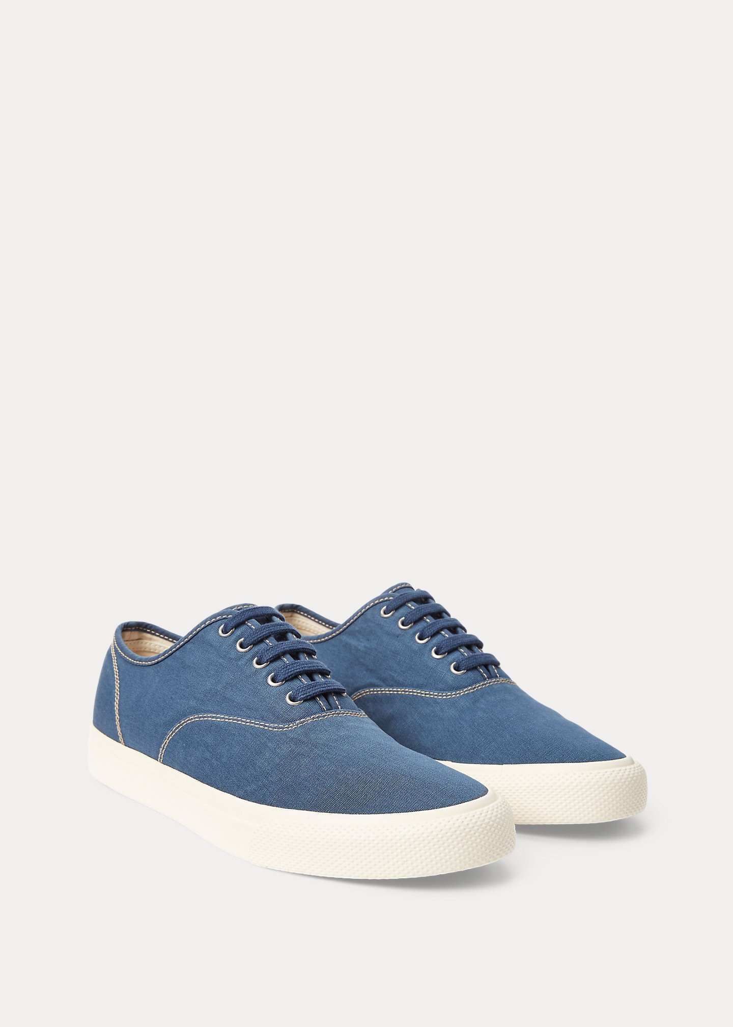 Canvas Sneaker - 2