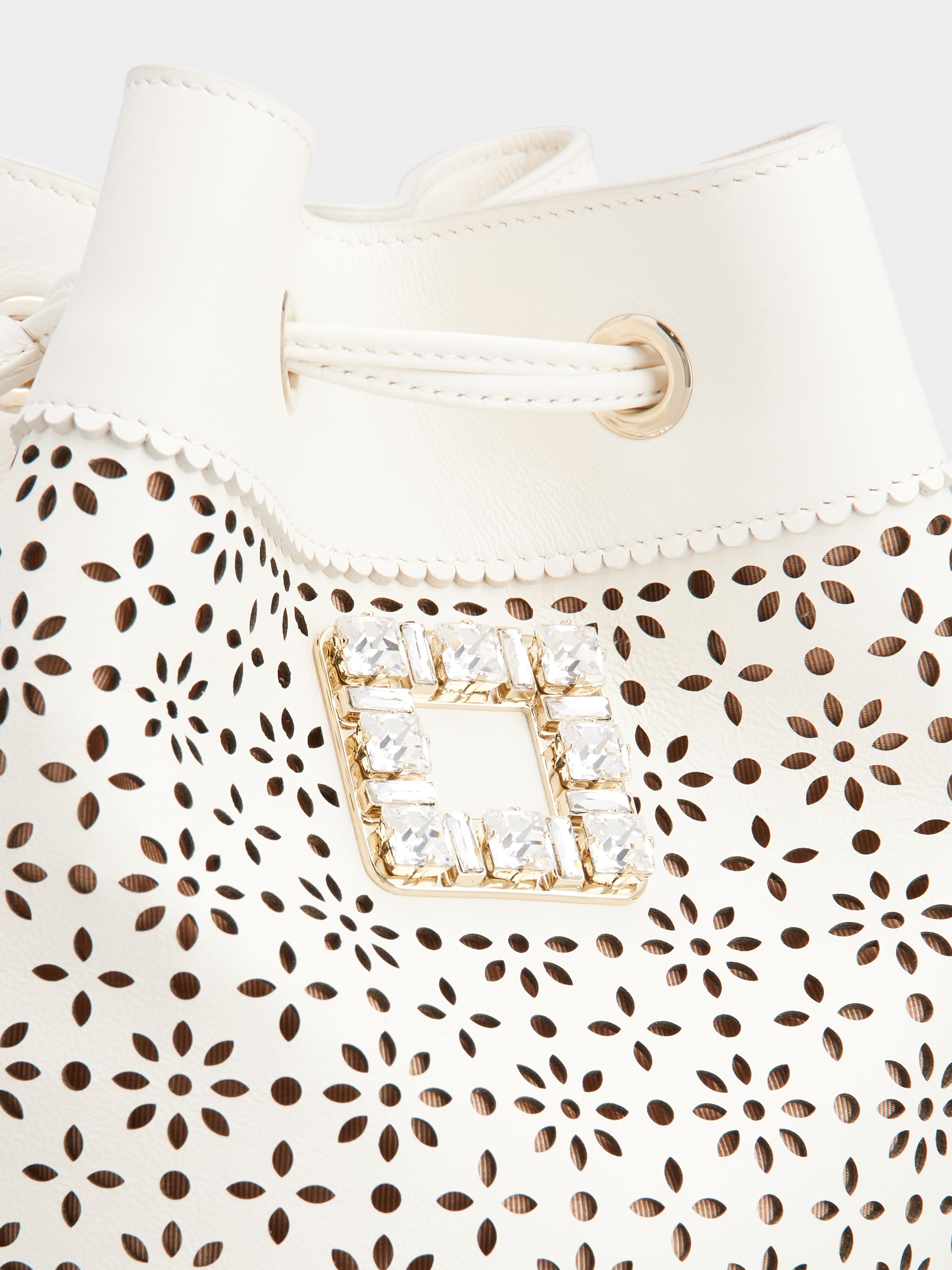 Très Vivier Bucket Bag in leather - 8