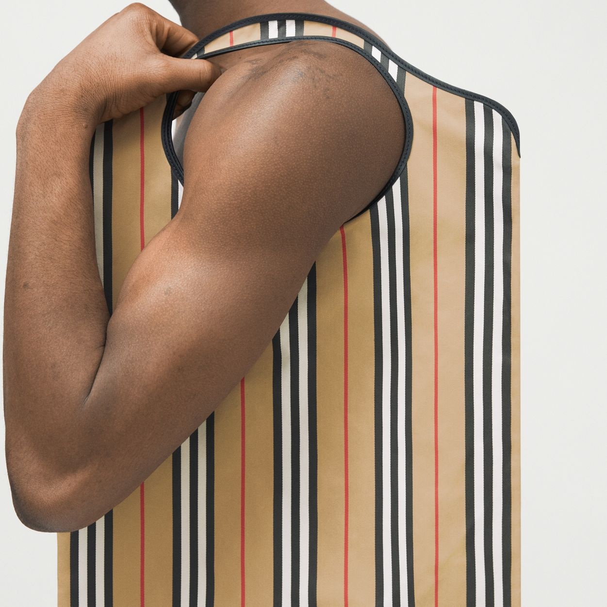 Icon Stripe Nylon Packaway Pocket Tote - 17