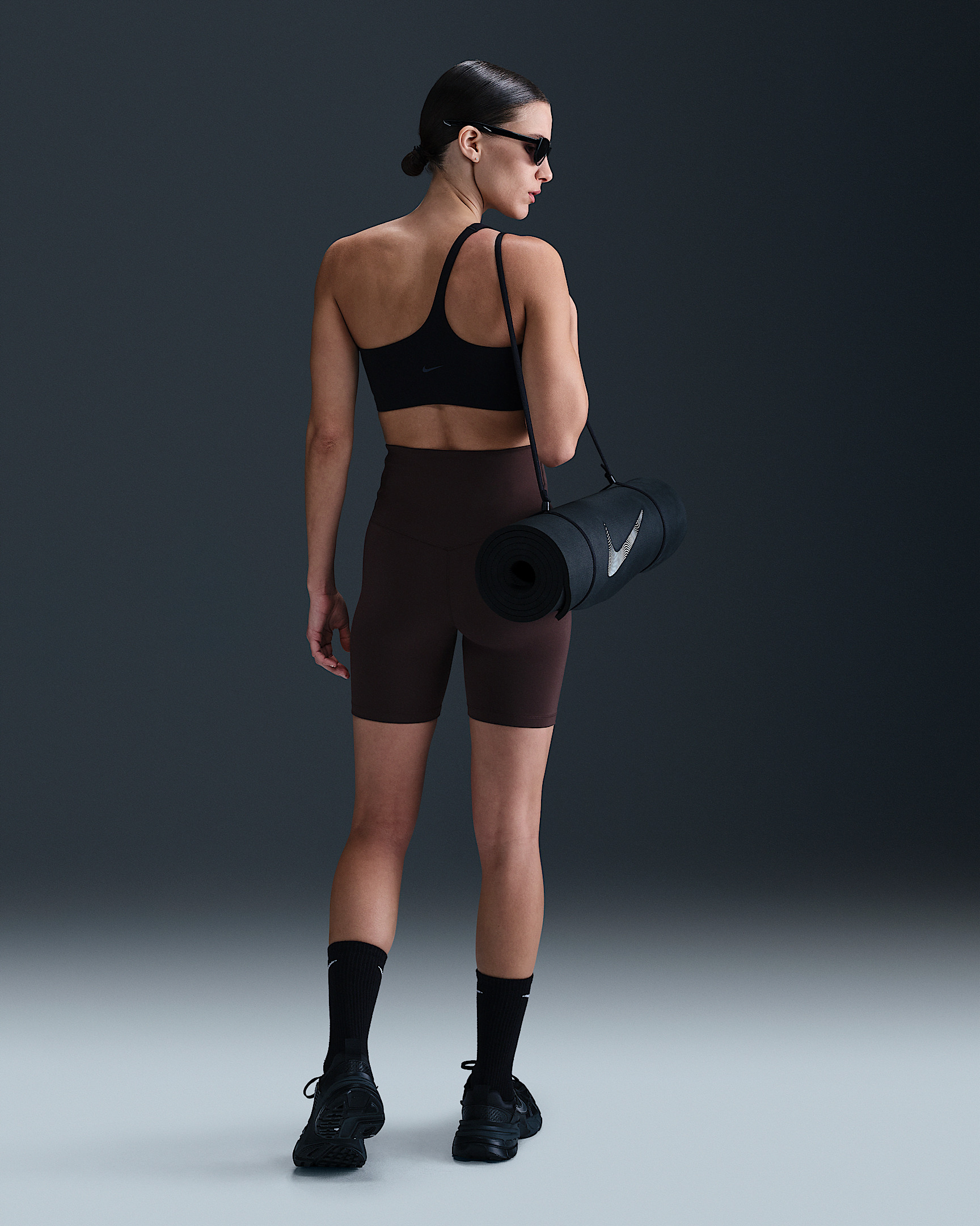 Nike Zenvy Asymmetrical Women's Light-Support Padded Sports Bra - 5
