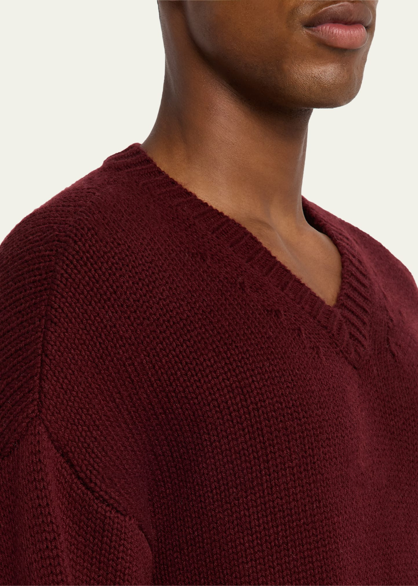 Men's Wool and Cashmere Knit V-Neck Sweater - 5