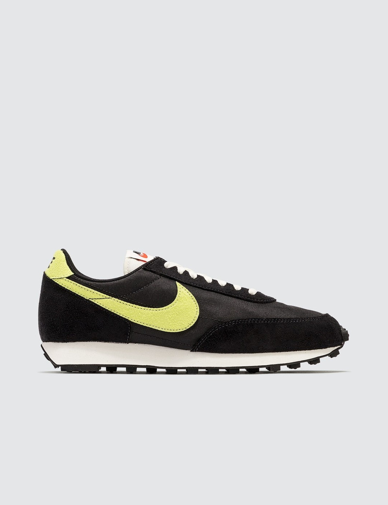NIKE DAYBREAK SP - 1