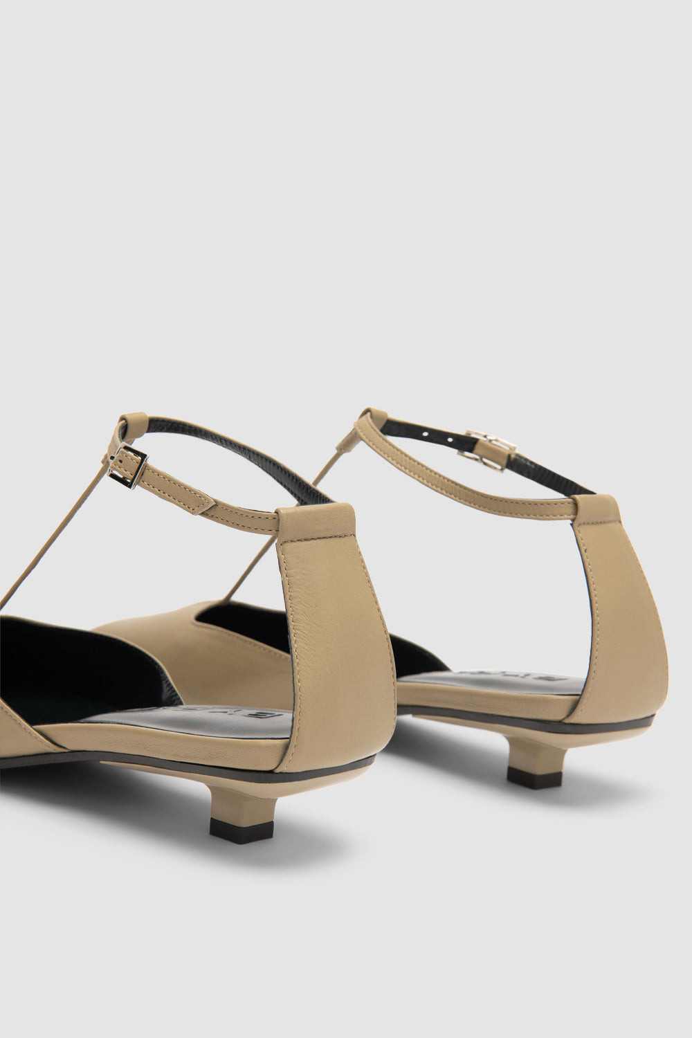 Tao Mangrove Lamb Nappa Leather Kitten Heel - 5