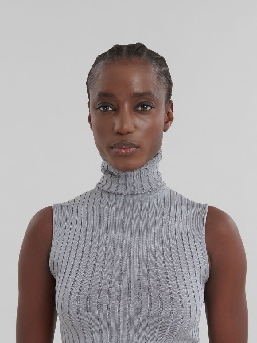 GREY RIBBED VISCOSE TURTLENECK VEST - 4