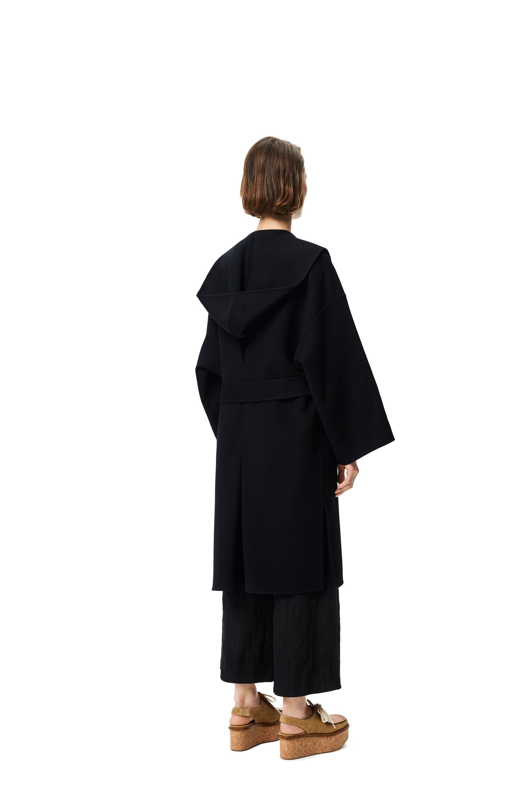 Hooded belted coat in wool and cashmere - 4