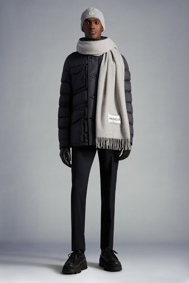 Moncler Logo Wool Scarf outlook