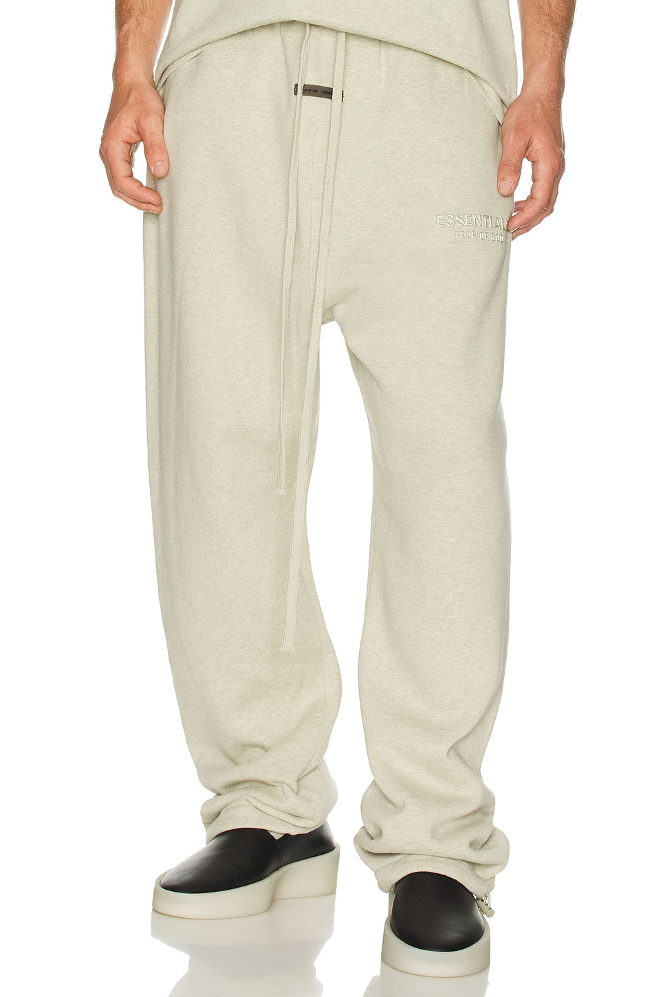 Relaxed Fleece Sweatpant - 4