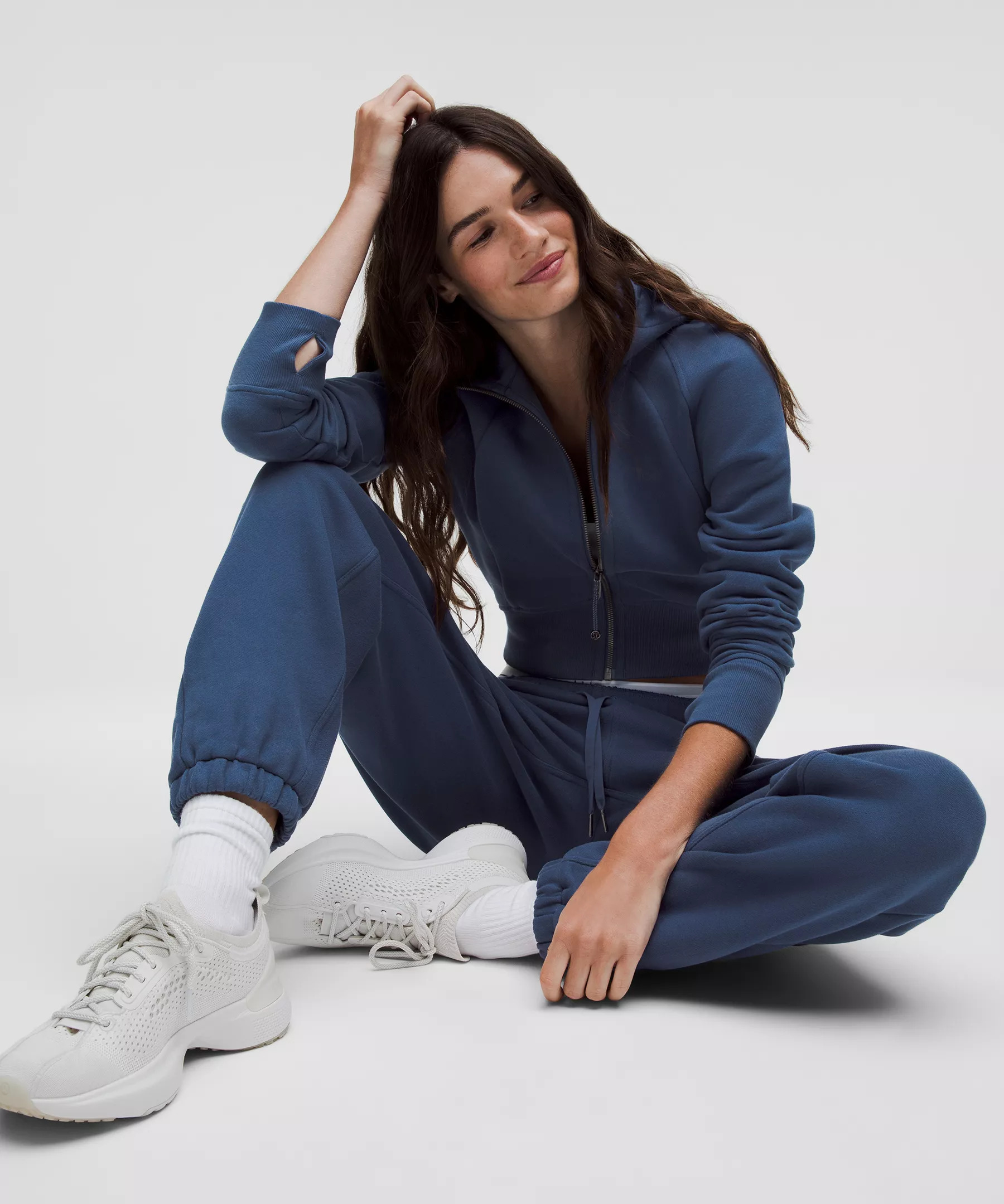 Scuba Mid-Rise Oversized Jogger *Tall - 8